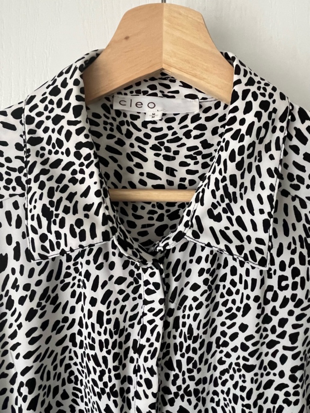 CLEO Black & White Print Sleeveless Blouse Medium - Picture 13 of 15
